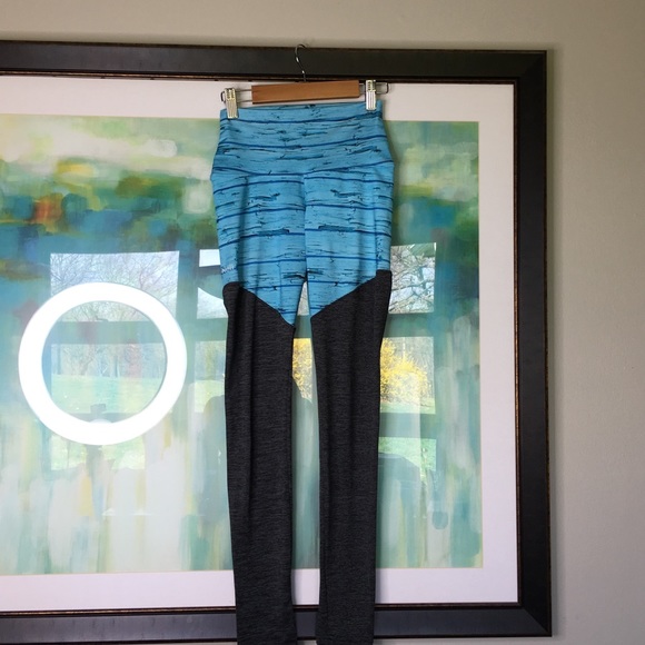 Noli Color Block Legging - Picture 2 of 5